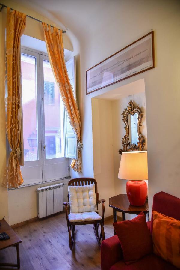 Stylish Apartment In Central Rome "Centro Storico" Exterior photo